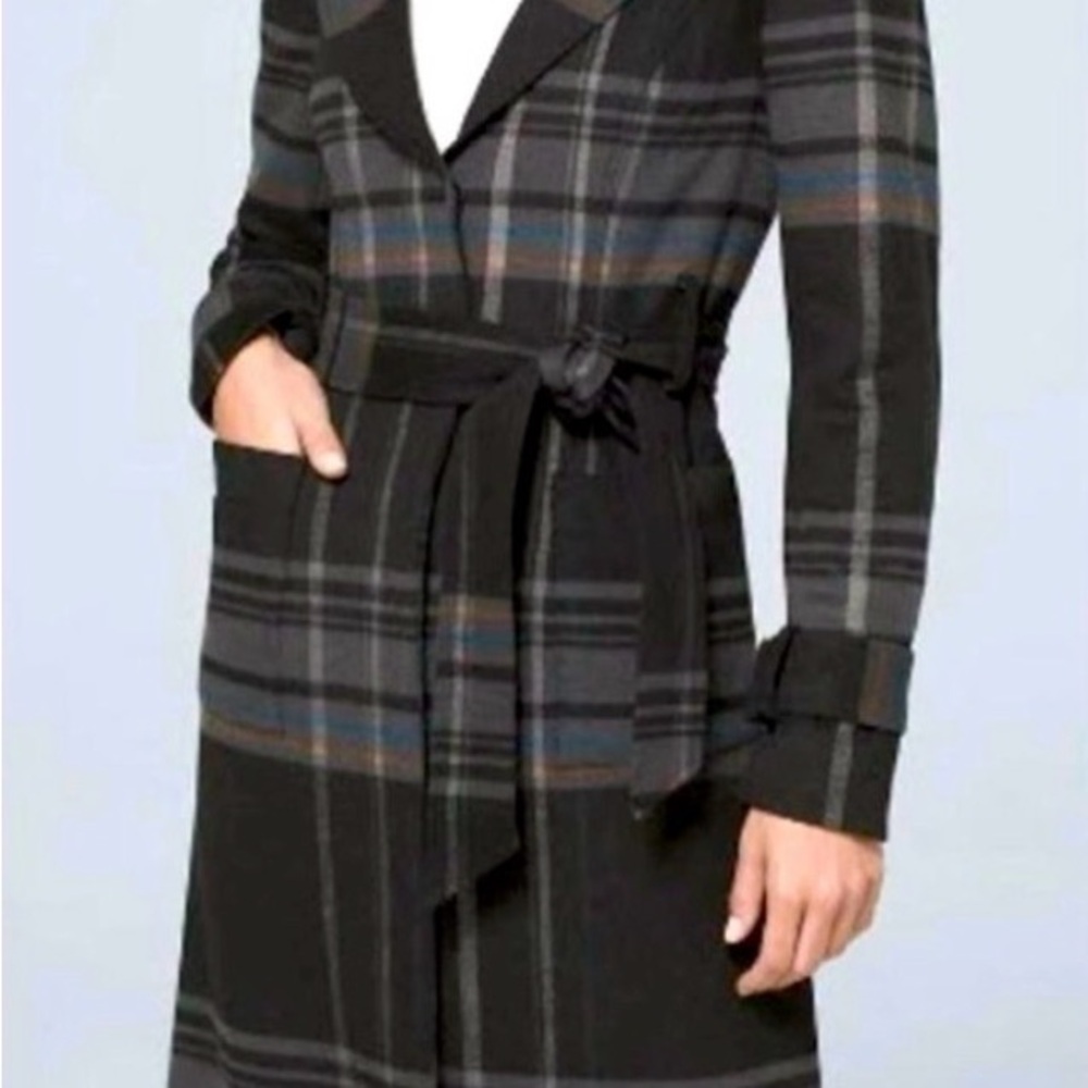 White House Black Market Plaid Belted Women's Coat size xl